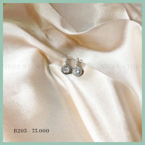 Khuyên chất liệu bạc 925 thiết kế đá tròn nhẹ nhàng sang trọng