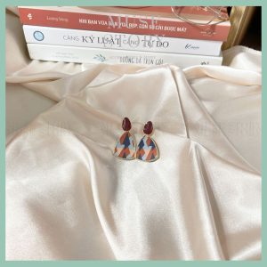 Khuyên tai họa tiết thổ cẩm nổi bật B210