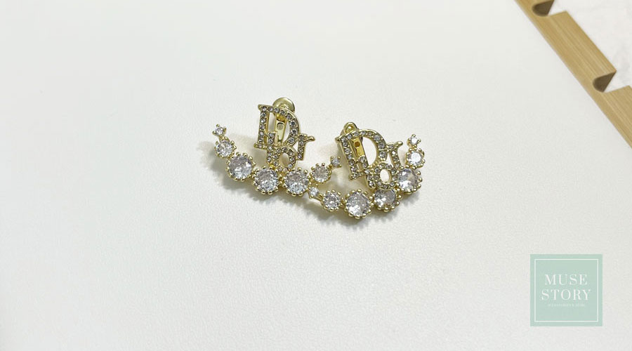 Bảo quản và làm sáng đúng cách giúp trang sức bền đẹp lâu