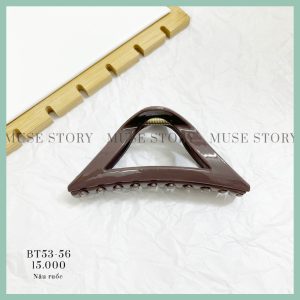 Kẹp búi tóc nhựa dáng tam giác màu ruốc