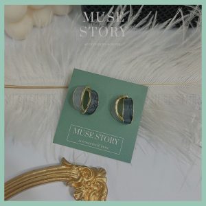 Khuyên tai mặt đá hai vòng cùng sang trọng