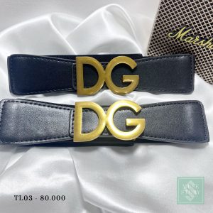 Thắt lưng tagDG bản to, phía sau là đai thun cân mọi vóc dáng. Đây là món phụ kiện không thể thiếu cho trang phục của bạn