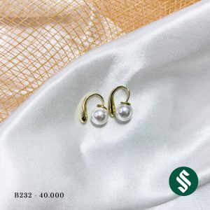 Khuyên tai móc vàng hạt ngọc đơn giản sang trọng, hạt ngọc xỏ chui phía sau tinh tế