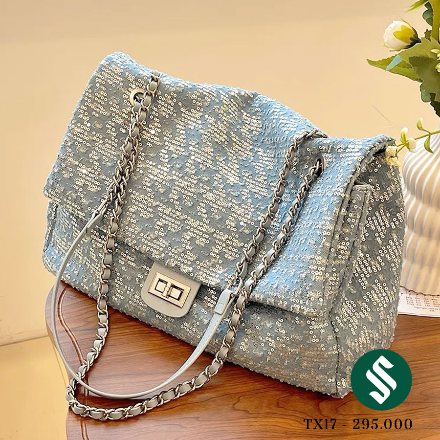 Túi classic nhũ xanh bling bling bên ngoài nhìn mới mê đắm, lên ảnh không thể hiện được hết vẻ đẹp của chiếc túi xanh hot nhất năm nay TX17
