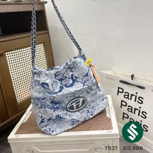 Túi dây rút chữ D khuyết xanh loang. Chất vải jeans bò xanh loang