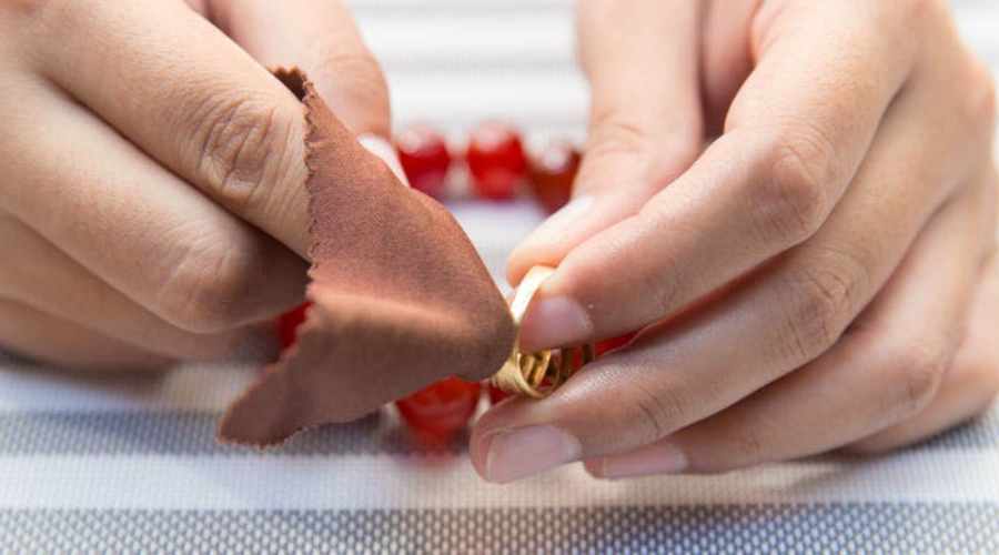 bảo quản trang sức đá tự nhiên đúng cách