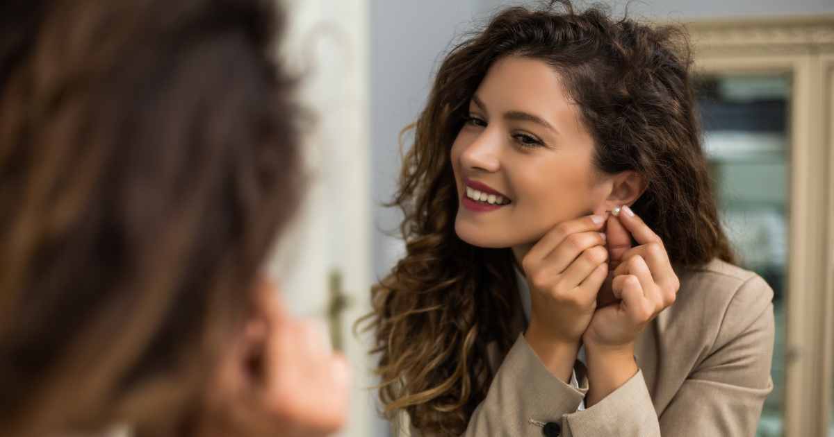 Bí quyết chọn bông tai theo khuôn mặt giúp bạn tự tin hơn