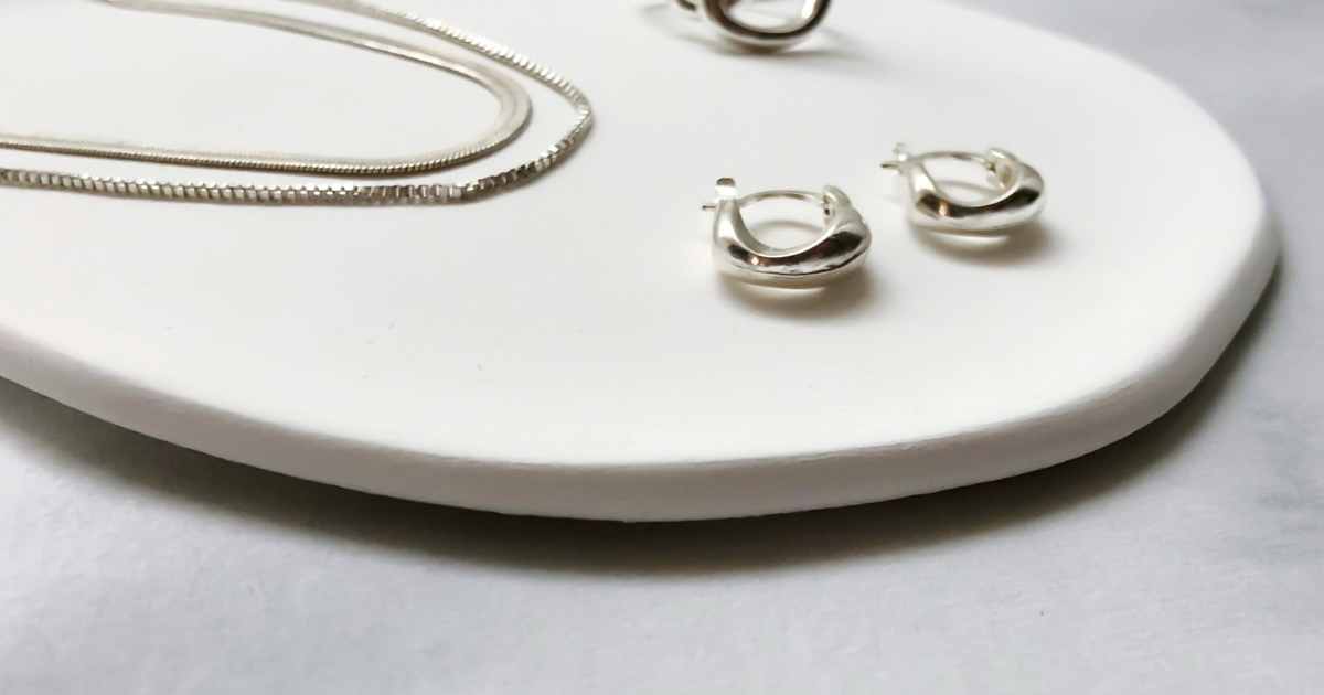 phụ kiện cho phong cách tối giản