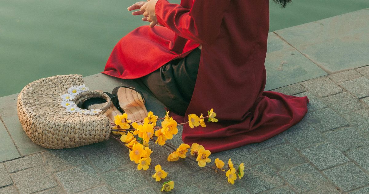 Gợi ý 5 mẫu túi xách đi chơi Tết cho các nàng